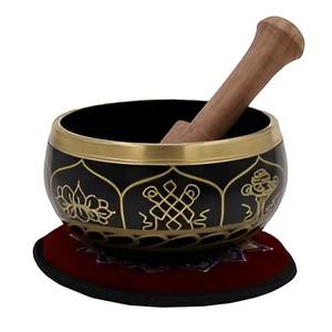 Cuenco cantador personalizado grabado con revestimiento negro que mejora la conciencia del respirar, ayudando a los practicantes a tomar respiraciones más lentas y conscientes. - Product Image 5