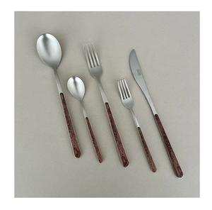 Juego de cubiertos de metal de acero inoxidable de nuevo diseñador real Fabricante y exportador Juego de cubiertos de metal de nuevo diseño Fabricante - Product Image 1