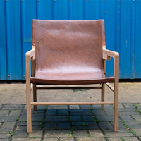 Fauteuil de relaxation minimaliste en teck massif et cuir, style Bali Mid-Century, idéal pour hôtels et resorts (intérieur/extérieur) - Meilleures ventes