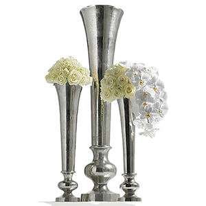 Ensemble de vase à fleurs élégant en or et noir à impression personnalisée de 2 décorations attrayantes pour la maison et le jardin pour Noël Vase décoratif élégant - Product Image 3