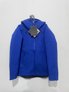 High Quality <b>Lightweight</b> Polyester <b>Rain</b> Suit Windproof and Waterproof <b>Jacket</b> for <b>Men</b> and Women for Hiking Travel for Adults - Product Image 3