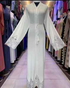 Dubai hermosa ropa islámica tradicional negra para mujeres trabajo hecho a mano Kaftan Abaya con pantalones largos para musulmanes - Product Image 2