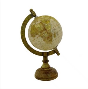 Support de bureau Globe carte du monde en métal argenté de 42cm Design moderne avec motif rond en laiton poli et aluminium pour une utilisation décorative - Product Image 1