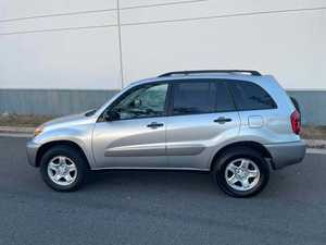 Toyota RAV4 Base 4WD 2005 / Disponible para la Venta con Bajo Kilometraje, Motor de Gasolina, Coche Usado en Perfecto Estado, Sin Accidentes ni Problemas - Product Image 4