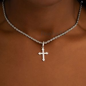 14K chapado en oro blanco 925 plata esterlina VVS Moissanite collares de diamantes Moissanite Micro Cruz celta colgante para mujeres - Product Image 1
