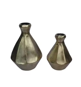Vente en gros de vases à fleurs modernes et luxueux de haute qualité dessus de table décoration de la maison salon vases décoratifs style côtier métal arts - Product Image 1