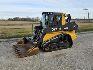 Cargador compacto 2018 DEERE 325G Cargador de dirección deslizante de alta eficiencia operativa con sistema hidráulico de alto flujo - Product Image 6