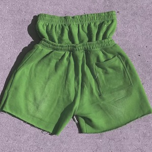 กางเกงขาสั้นสีเขียวแฟชั่นเกาหลีสำหรับผู้ชายกางเกงขาสั้นลำลองแนวสตรีทสำหรับใส่ในบ้านและสไตล์สตรีทแวร์ฤดูร้อน2025 - Product Image 2