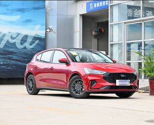 Voiture d'occasion en gros 0 km Fournisseur Chine Berline à essence Focus ST-Line Conduite à droite Sièges en cuir Caméra de recul Sans accident - Product Image 3