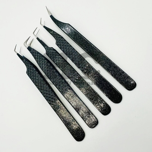 Pinces à cils professionnelles pour extensions de cils artificiels en acier inoxydable, logo vison, poignée lisse, prise ferme, 10 mm, durables - Product Image 1
