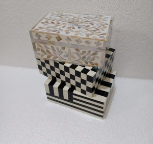 กล่องเครื่องประดับทำด้วยมือทรงสี่เหลี่ยมพร้อมสลักกระดูกทำจากไม้คุณภาพสูงและไม้ไผ่ผสมสีได้ดีสำหรับงานฝีมือ - Product Image 3