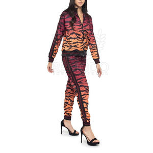 ชุดวอร์มพิมพ์ลายสำหรับผู้หญิงเหมาะกับยิมการเดินทางสไตล์สตรีทแวร์ - Product Image 5