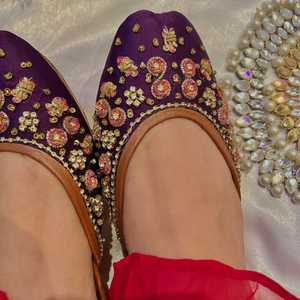 รองเท้าหนังสไตล์ปากีสถานอิมเพ็กซ์ฮัสซาปุตติทำด้วยมือสำหรับผู้หญิงได้รับความนิยม2025 - Product Image 2