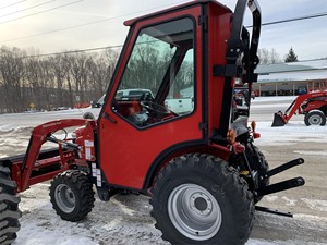 Tracteur agricole Mahindra MAX 26XLT HST 4WD avec pompe haute résistance Mitsubishi, composants de boîte de vitesses, moteur 30 CV - Product Image 6