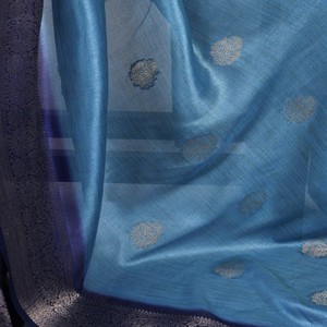 ผ้าซารีผ้าไหมรูมาลีสำหรับผู้หญิง VASTRA COTTAGE พร้อมงานปักดิ้นซารี ผ้าซารีพร้อมเสื้อผ้าไหมรูมาลี ชุดออกงานสุดหรู ขายส่ง - Product Image 3