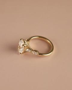 Anillo de compromiso de corte ovalado con certificación IGI personalizable CVD Lab, oro blanco/amarillo de 14K/18K, fiesta de boda Vintage con claridad de la VVS-VS - Product Image 4