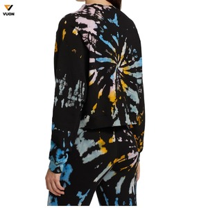 2025 manches longues cravate-teint coton polaire col rond femmes Design cravate teinture tricots multicolore personnalisé femmes cravate teinture haut - Product Image 5