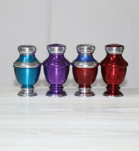 Ficha de recuerdo pequeña de estilo americano para cenizas funerarias Contenedor de cenizas conmemorativo para cenizas Fabricante y exportador de cenizas - Product Image 5