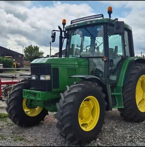 Tractor agrícola John Deere 120 HP 4x4 Implementos completos a precios muy económicos. - Product Image 1