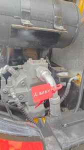 Mini-excavatrice sur chenilles SANY SY35U 2.6T avec moteur d'origine, modèle 2023, avec boîte de vitesses, pompe, roulement, moteur, machinerie certifiée - Product Image 5