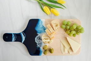 Vente à l'exportation de planche à découper en bois enduit de résine facile à nettoyer et à entretenir pour un usage quotidien planche à fromage en vente - Product Image 2