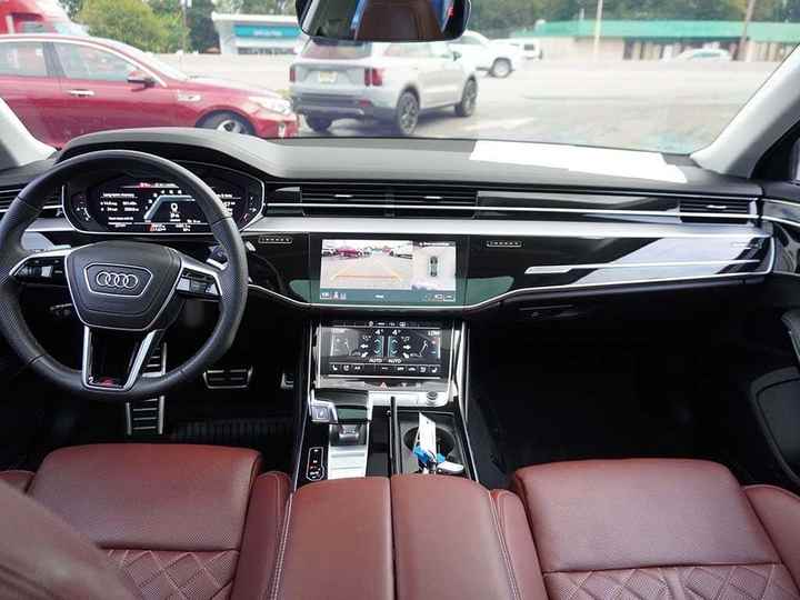 Very Clean Used 2022 Au_di S8 4.0T qua-tt-ro AWD Leather Seats Heated Seats Automatic Gear Box Alloy Wheels