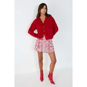 Cardigan en tricot décontracté rouge avec détails boutonnés et poche, orné de dentelle, en laine et acrylique, long, pour la saison automne-hiver - Product Image 5