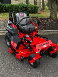 Cortacésped profesional de alta calidad Cortacésped de gasolina de giro cero/desbrozadora - Product Image 3