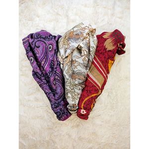 Juego de 3 Diademas de Seda Sari Estilo Bohemio Vintage, Hechas a Mano con Materiales Reciclados, Diseño con Nudo Frontal, Lindas, para Damas de Honor, Regalo - Product Image 2