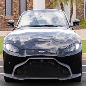 ASTON MARTIN VANTAGE ROADSTER 2023 MÁS VENDIDO, 5,200 MILLAS, MOTOR V8 BITURBO DE 503 HP, SIN MODIFICACIONES - Product Image 1