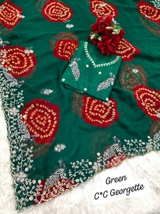 Sari de Diseñador para Mujer en Georgette Suave de Viscosa con Bordado Bandhej, Diseño de Pavo Real con Lentejuelas, Colección de Alta Calidad en Existencia - Product Image 4