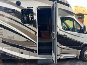 Mercedes-Benz Sprinter 3500 d'occasion, modèle 2016 - Product Image 2