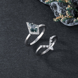 Anillo de Compromiso Jeulia Vintage con Ágata Musgosa en Plata de Ley - Product Image 6