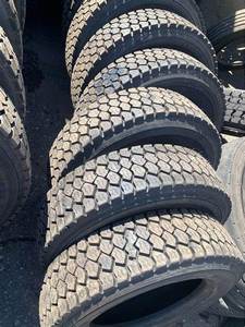 Nouveau pneu de camion radial robuste 295/80R22.5 315/80R22.5 11R pour camions légers 22.5 modèle de pneu de camion - Product Image 5