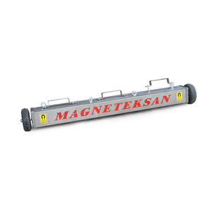 Magneteksan Industrial Magnet Broom 1800mm Heavy Duty <b>Magnetic</b> <b>Bar</b> Factory Use Forklift Attachment Manual Metal Debris Cleaning - Product Image 2