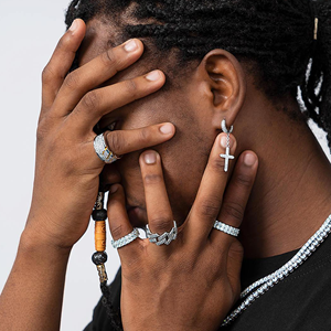 Anillo de Compromiso de Lujo de Plata de Ley 925 con Moissanita que Pasa la Prueba del Diamante, con Piedra Preciosa DEF de 0.5 Quilates - Product Image 5