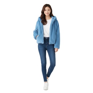 Veste à capuche décontractée pour femme, effet fourrure artificielle, 100 % polyester, doublure cachemire, teinte en pièce, idéale pour l'hiver - Product Image 4