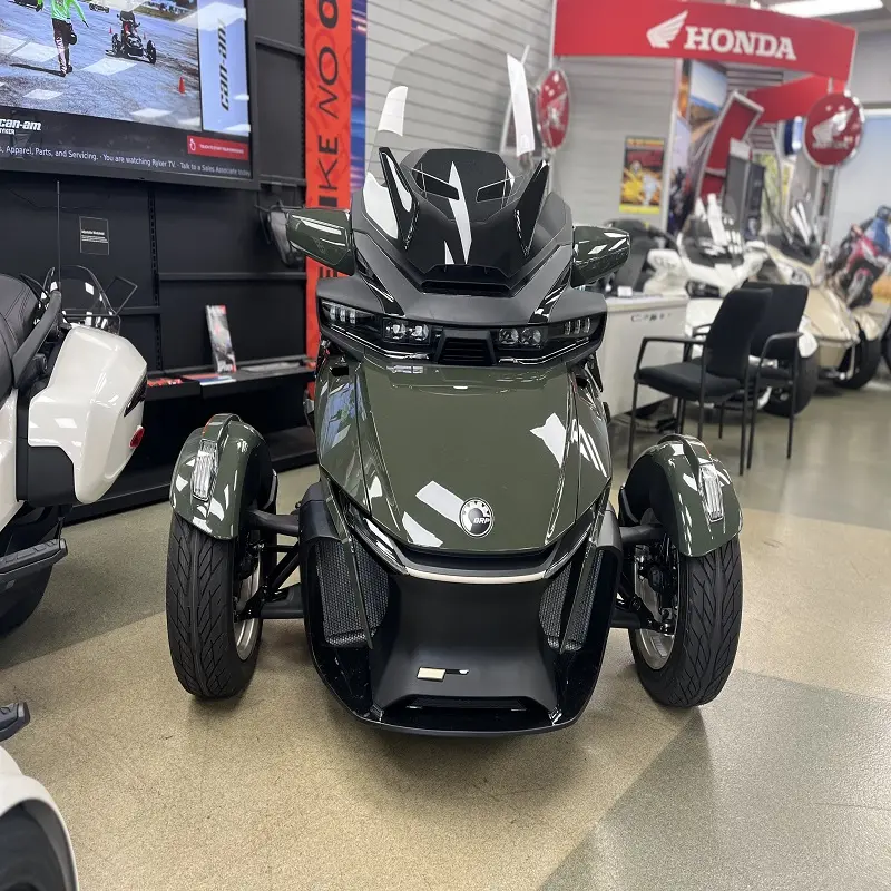 Spyder Roadster Motors Can Am Spyder Can-Am Trike Spyder