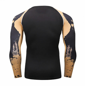 T-shirt de compression à sublimation personnalisé, logo sur le devant, manches longues, spandex/nylon, haut d'entraînement, fitness, gym, rash guard - Product Image 2