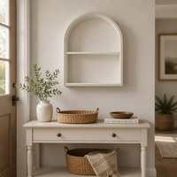 Étagère murale arquée perlée en bois blanc, étagère de présentation murale à 2 niveaux, support de rangement, décoration de maison de style ferme pour la décoration murale