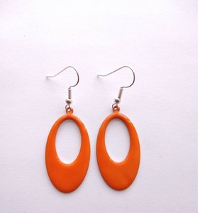 Nouvelles Boucles d'Oreilles Créoles Ovales Géométriques Élégantes en Résine Acrylique Colorée, Design Tendance, Bijoux Unisexe pour Fête et Mariage, pour Femme - Product Image 5