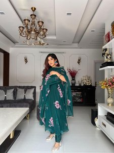 Bollywood mode léger coloré chic Look porte fonction porter fête porter Designer Kurti ensemble - Product Image 3