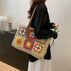Sac de plage rétro mignon en paille tressée à motif floral pour femme, sac d'été à bandoulière pour grand-mère avec fermeture éclair - Product Image 2