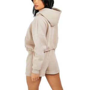 Conjunto de Pantalones Cortos Gris Oscuro para Mujer, Ropa Casual de Invierno de Dos Piezas con Sudadera Corta y Cintura Elástica, 100% Algodón 2026 - Product Image 6