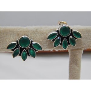ต่างหูเงินสเตอร์ลิง925สตั๊ดมีเพชรสีเขียวพลอยโอนิกซ์สีเขียวแท้เครื่องประดับโอนิกซ์ - Product Image 2