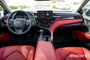 Auto Usado de Lujo en Excelentes Condiciones, TOYOTA CAMRY XSE 2.5L GASOLINA HEV, Año 2023, NEGRO, Bien Mantenido, Listo para Enviar a Todo el Mundo - Product Image 2