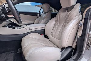 Mercedes-AMG S65 Coupé 2015 Usado, 17700 Millas, 621 HP, Motor V12 Biturbo, Equipamiento de Alta Gama, Mayormente Usado en Climas Cálidos - Product Image 5