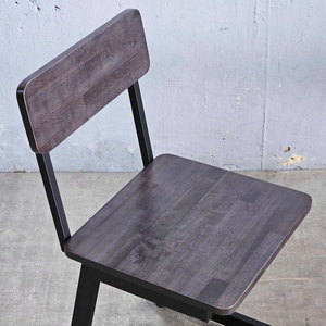 Silla Infantil de Diseño Minimalista SC052, Respaldo de Madera Contrachapada Resistente y Patas de Hierro en Forma de C para Uso en el Aula Escolar - Product Image 3