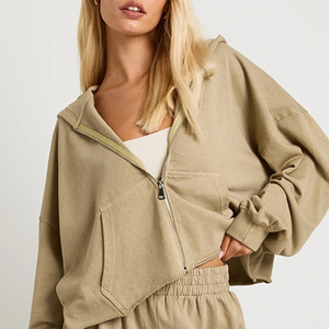 Survêtement avec fermeture éclair et tissu doux, prix avantageux pour les acheteurs en gros, avec une qualité élevée / design élégant, survêtement à jambes droites - Product Image 2