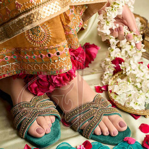 Sandalias Antideslizantes Hechas a Mano de Primera Calidad con Suela de Cuero Genuino y Forro de Terciopelo, Nuevo Diseño para Todas las Temporadas - Product Image 3